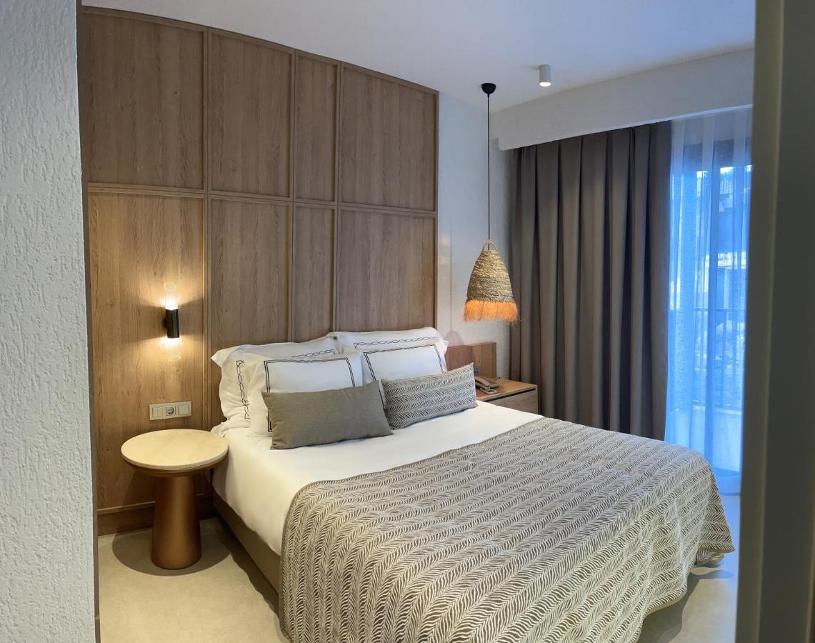 Quarto Standard com Cama de Casal ou 2 de Solteiro